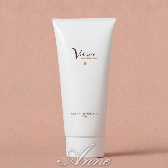 ボルキュアナチュラルフェイスフォームの写真