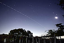 201119ISS.JPG - 73,156BYTES